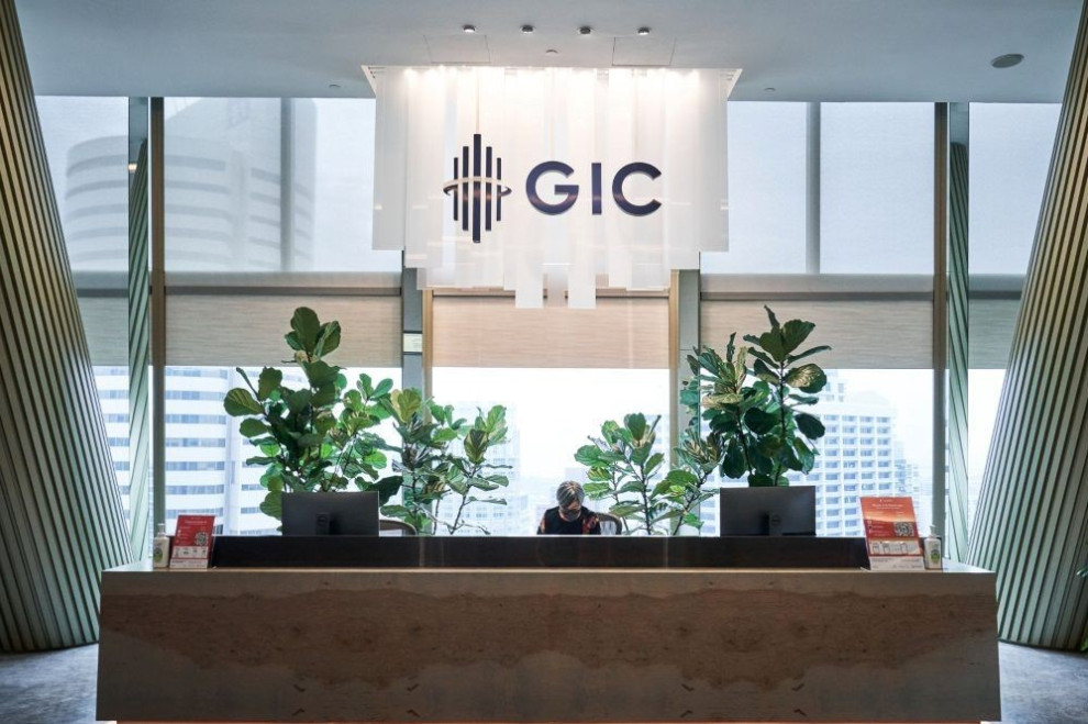GIC и Blue Owl договорились о покупке Store Capital за $14 млрд